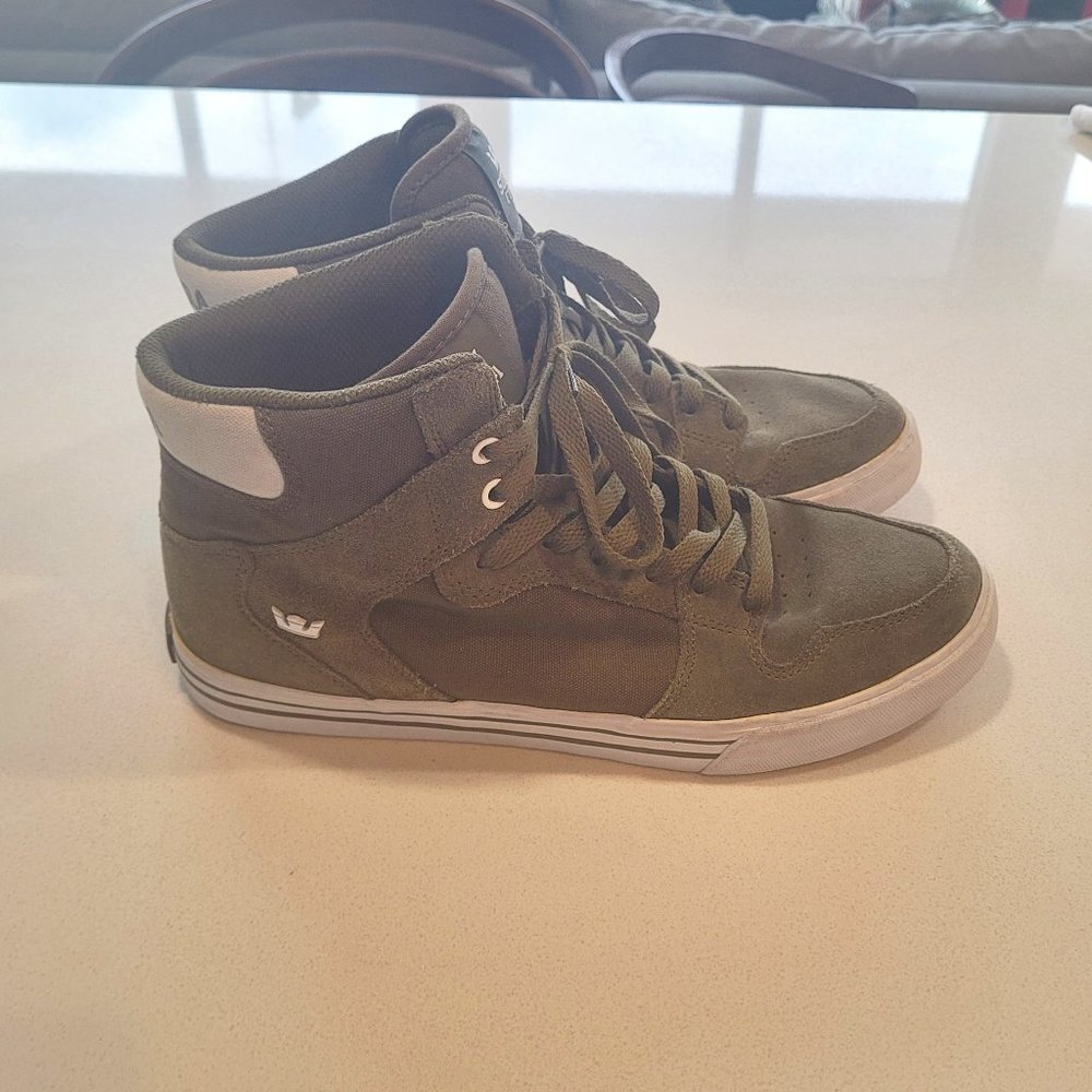 Men's Olive Green Vaider Suede High Top